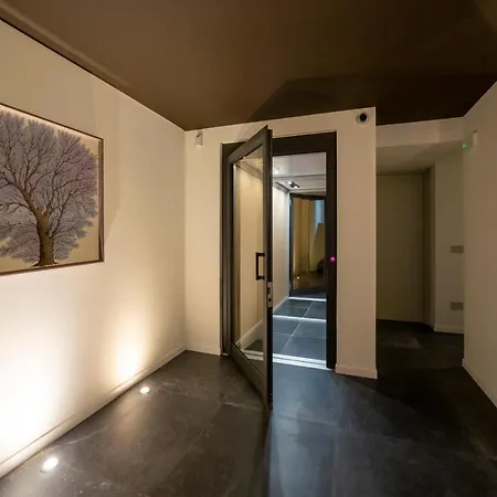 Le Stanze Del Seta Guest house